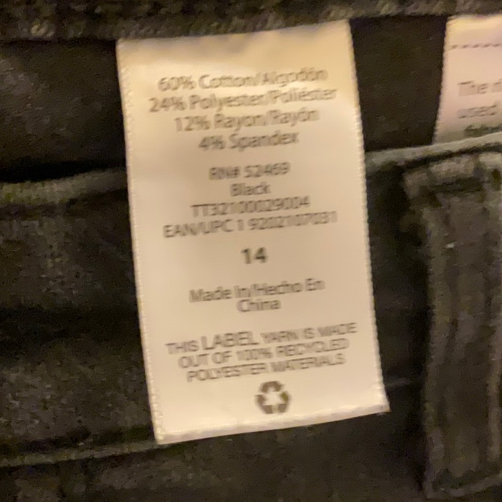 ❌SALE❌ Time & Tru High Rise Skinny Jeans - Picture 8 of 8